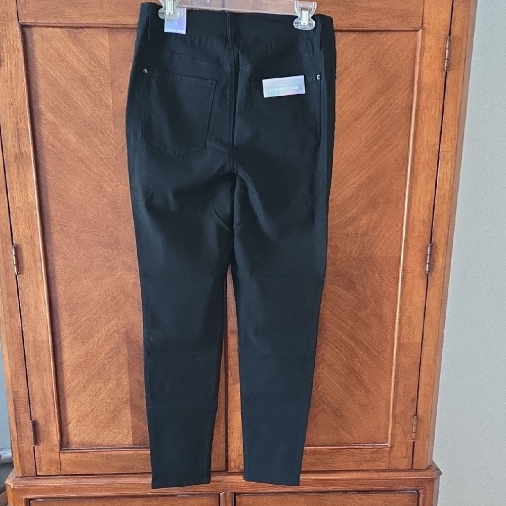 YMI Black Women Jeggings - Picture 2 of 2